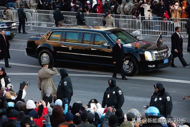 世界顶级房车（世界上最豪华的房车售价高达7000万还赠送顶级跑车）